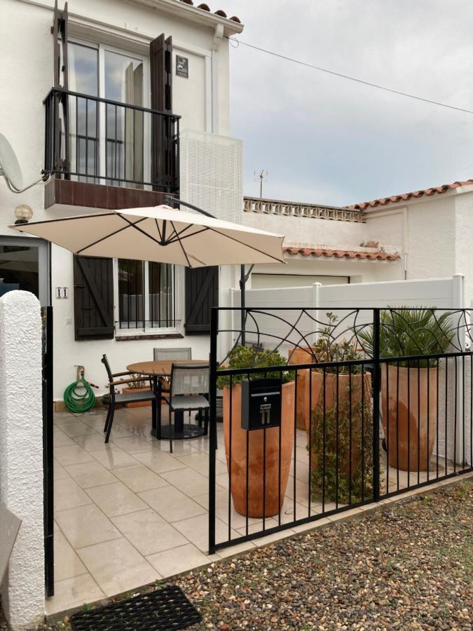 Charmante Maison Coeur De Ville 650M Plage Empuriabrava Bagian luar foto